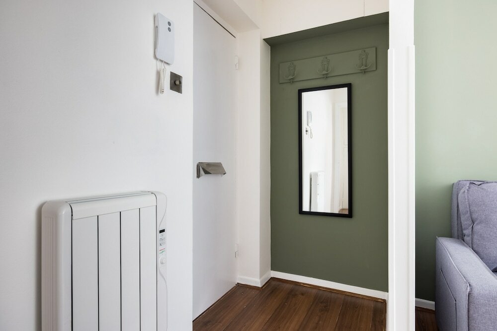 Фото The Bayswater Flats