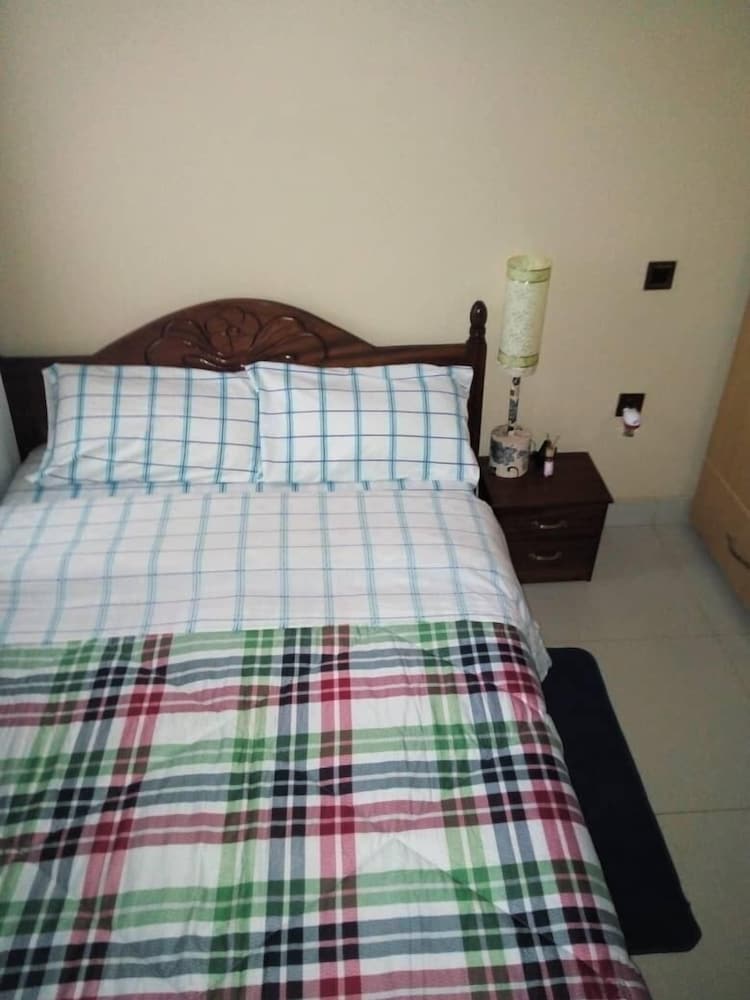 Фото The Crib Serviced