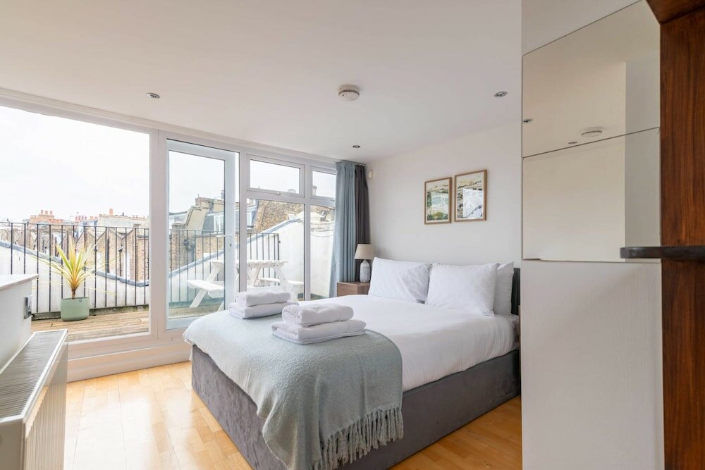 Фото Stylish Kings-cross Maisonette