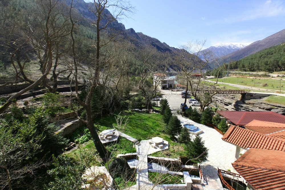 Фото Hotel Gryka e Kelcyres