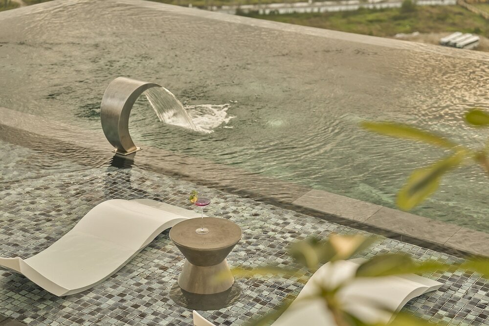 Фото December Hotel