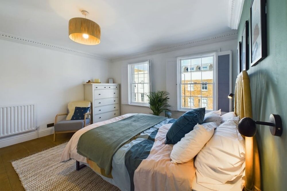 Фото The Dalston Hideout - Captivating 2bdr Flat