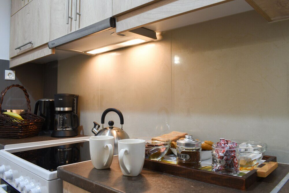 Фото Comfy Central Square Gem with Terrace