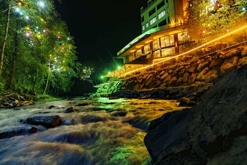 Гостиница MacarTaşı Hotel в Мачке