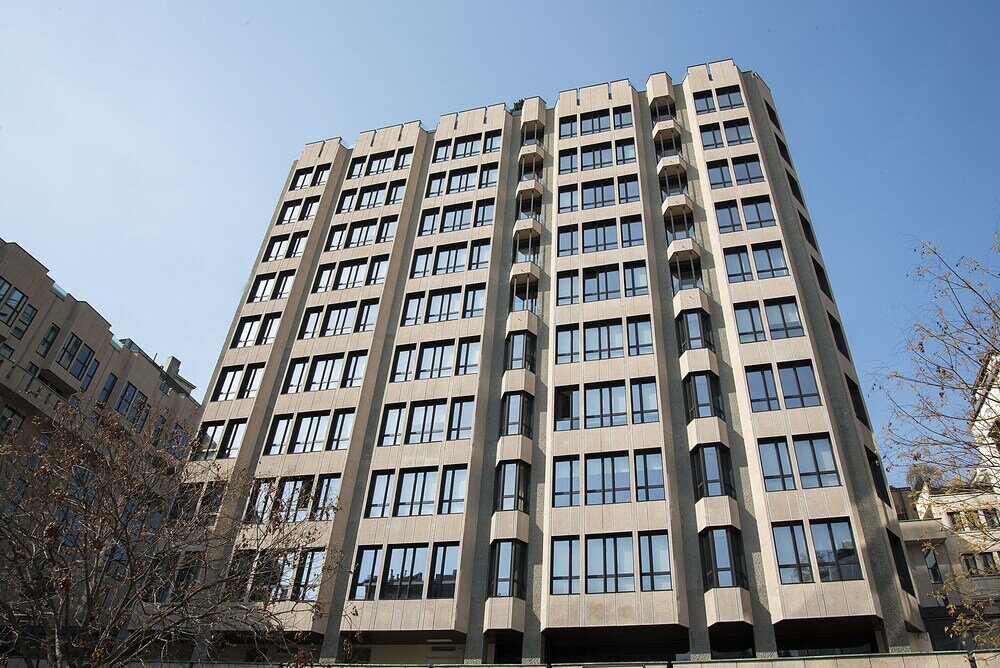 Фото Easyhomes - Central Tower