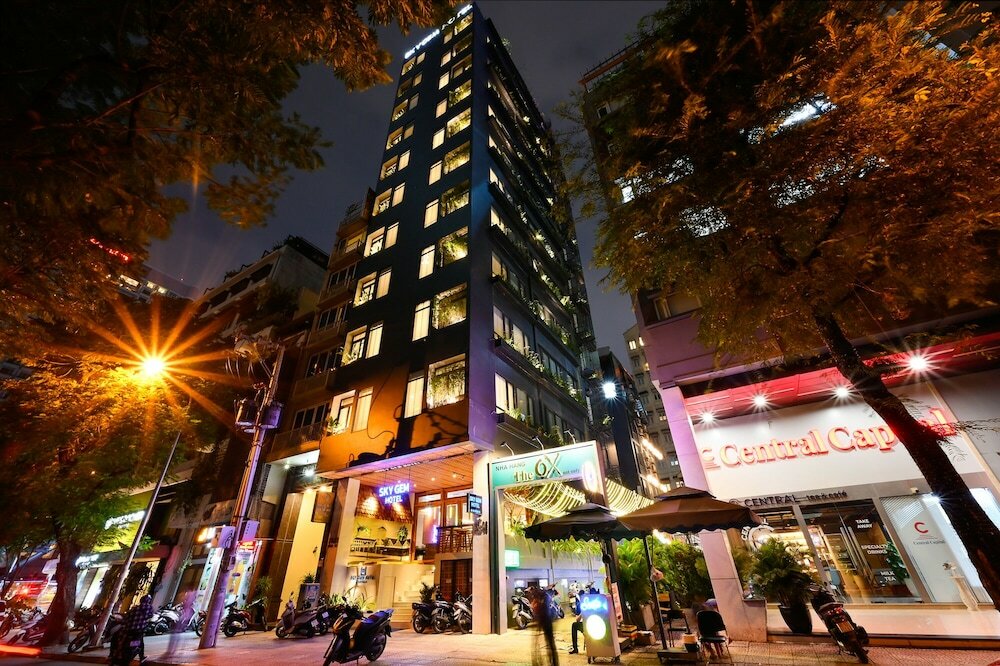 Фото Sky Gem Central Hotel