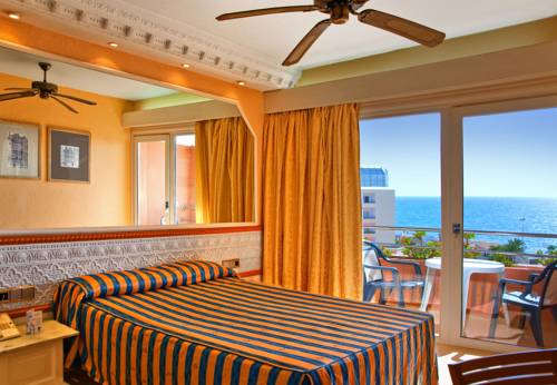 Фото Playacapricho Hotel