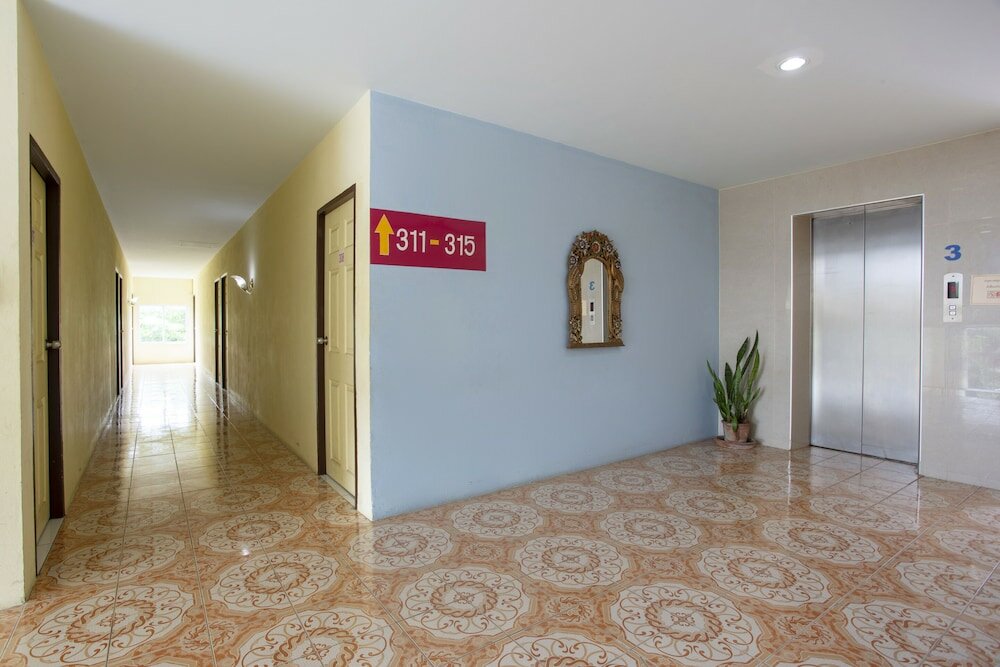 Фото Oyo 75356 Thipsiri Lodge