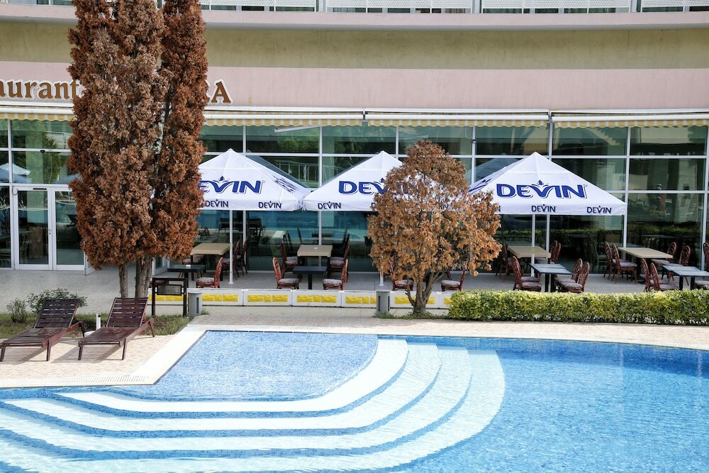 Фото Grand Hotel Oasis