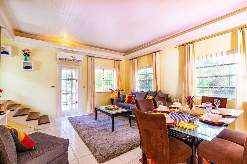 Фото Blue Ocean Village House at Cable Beach