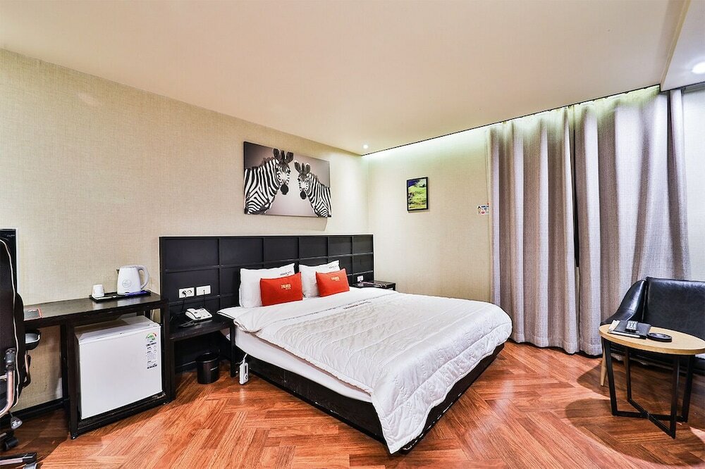 Фото 2heaven Hotel