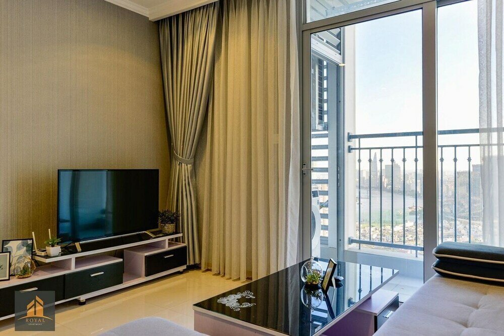 Фото Luxury Landmark - Linh's Apartment