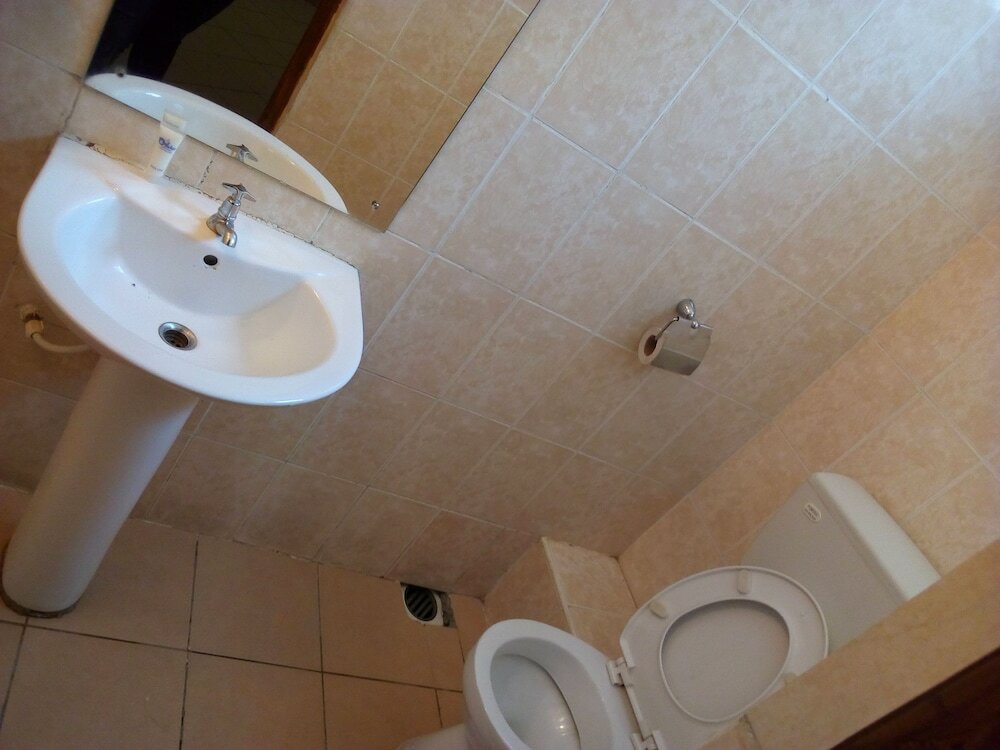 Фото Royal Delight Hotel & Apartments