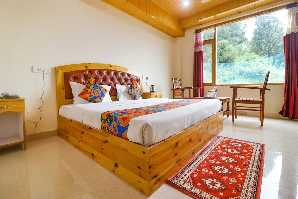 Фото Fabhotel Castle Rock