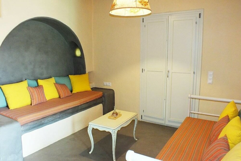 Фото Finikas Hotel