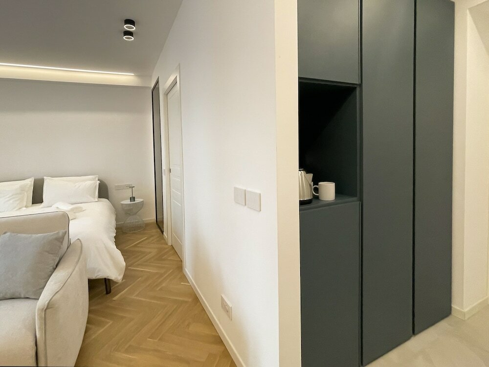 Фото B and G Boutique apt. -heart of Milano- Design District