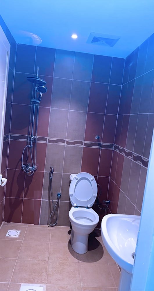 Фото Ghoroub Al Shams Furnished Apartments