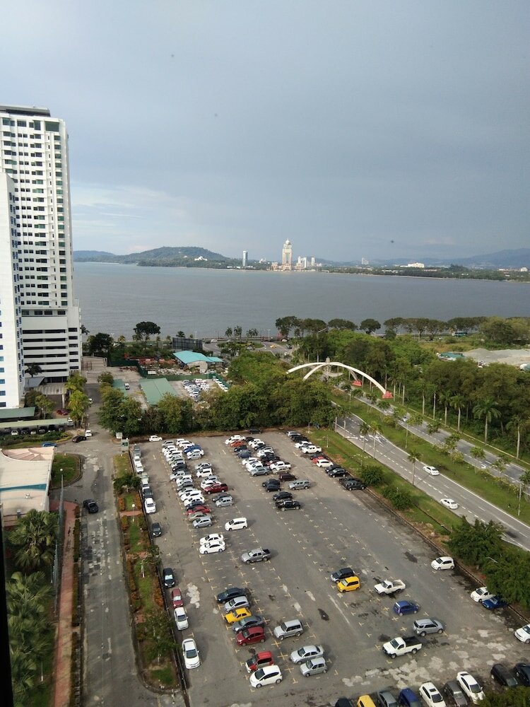 Фото Likas Deluxe 3 Bedroom Apartment