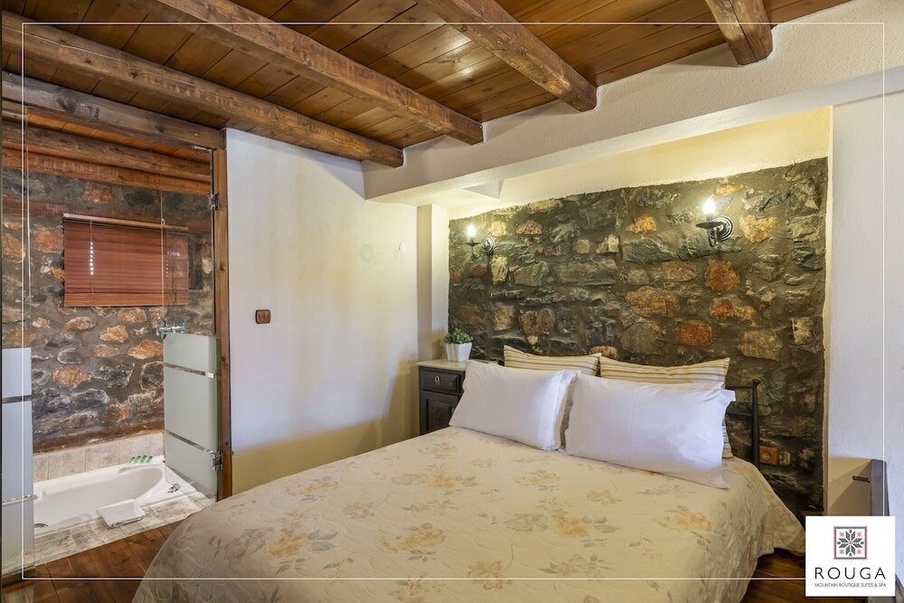 Фото Rouga Mountain Boutique Suites & SPA