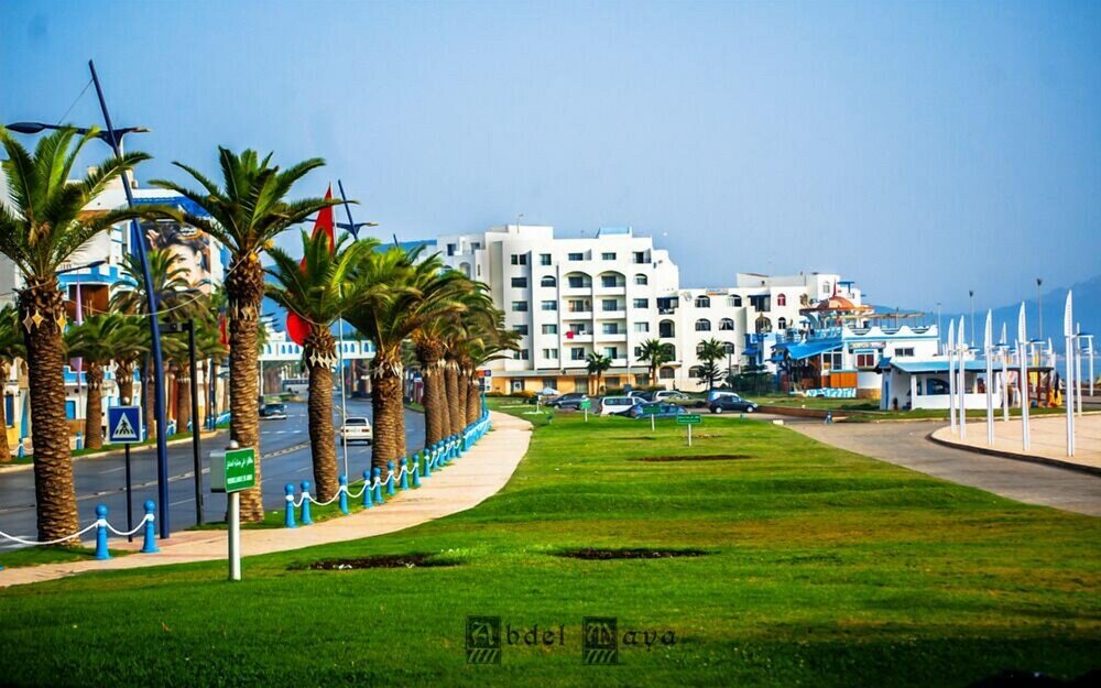 Фото отеля 1