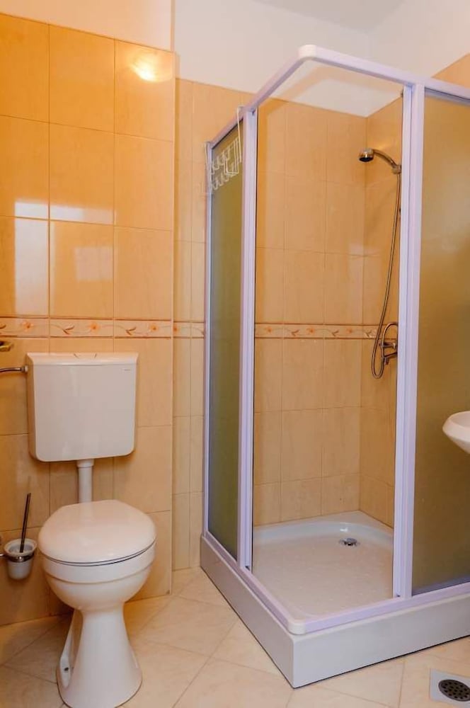 Фото Ljuba - in Center & Close to the Beach - A2