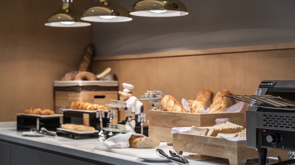 Фото Holiday Inn Express Meishan Dongpo, an Ihg Hotel