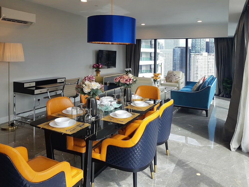 Фото The Hollwood Suites at Platinum