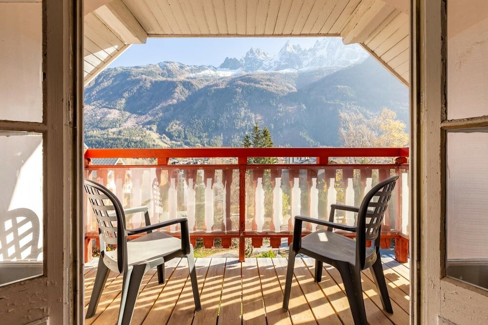 Фото Chalet Hôtel La Sapinière