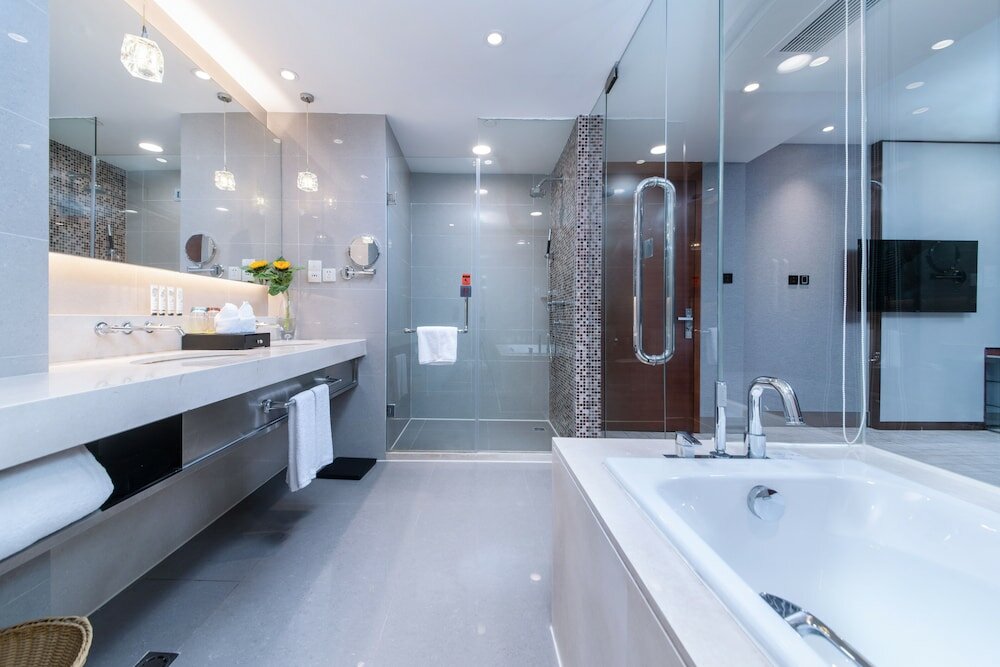 Фото Golden Tulip Wuhan Wangjiawan