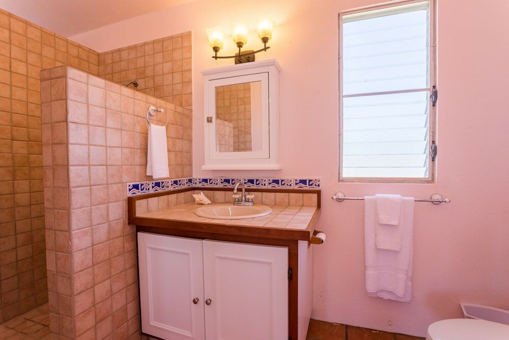 Фото Coralito Bay Suites & Villas