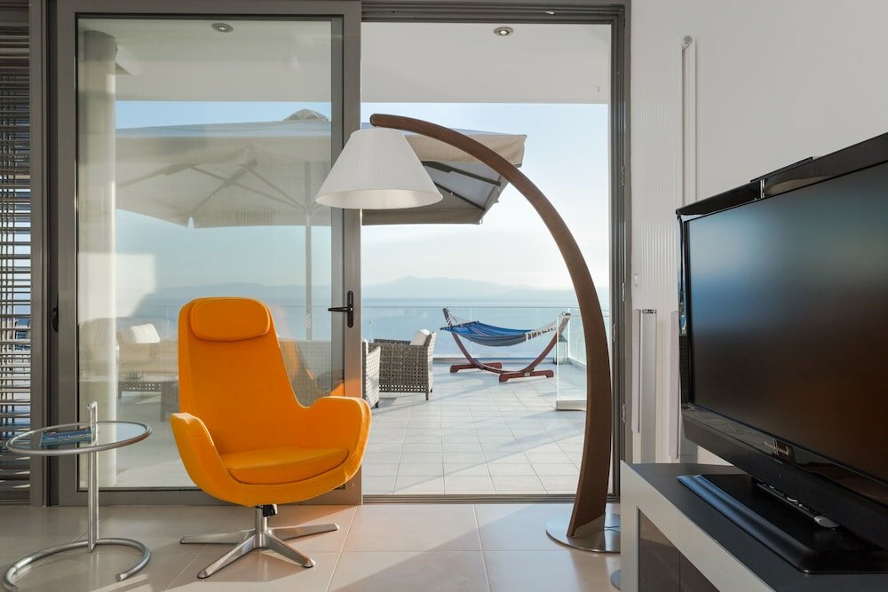 Фото 600m² homm Luxury Villa Sea Side Evia 16ppl