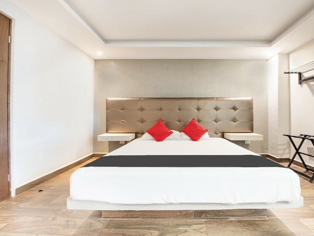 Фото Capital O 202