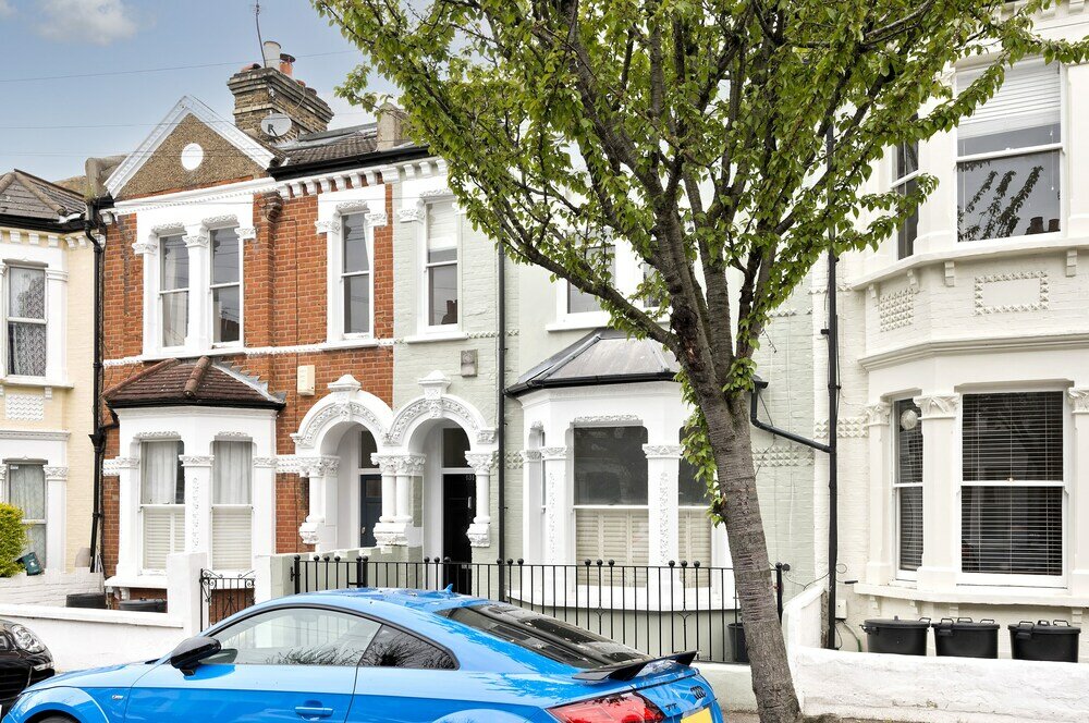 Фото Elegant Family Home near Wandsworth Common