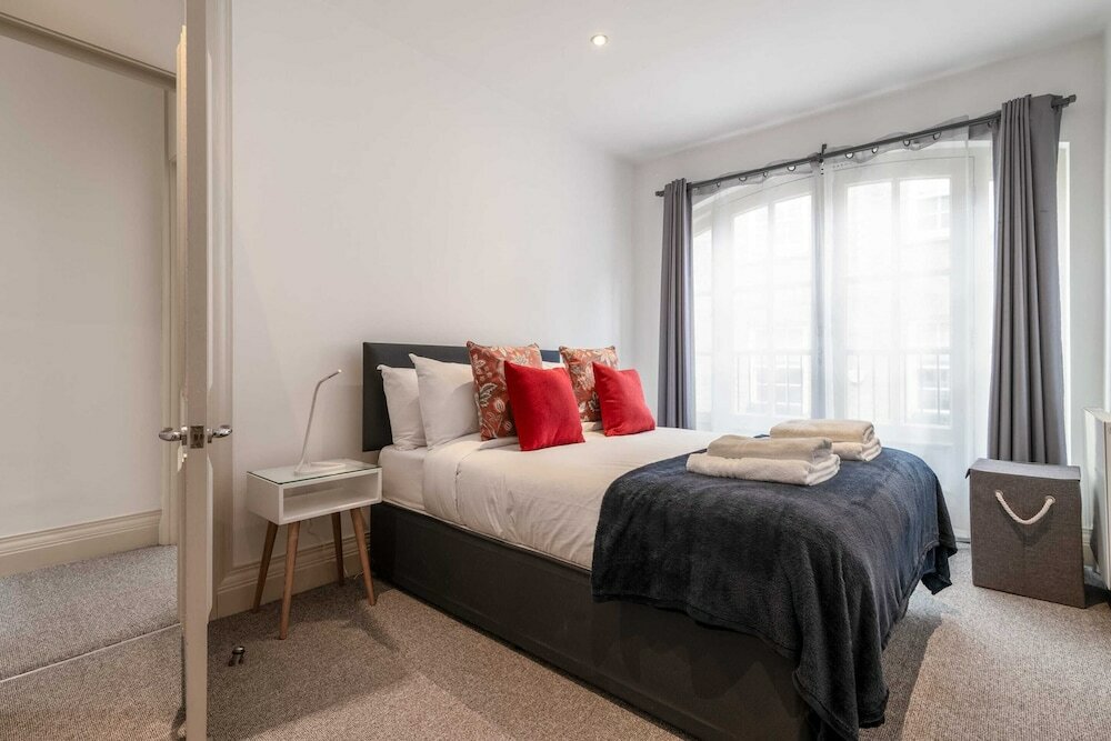 Фото Gorgeous Marylebone House