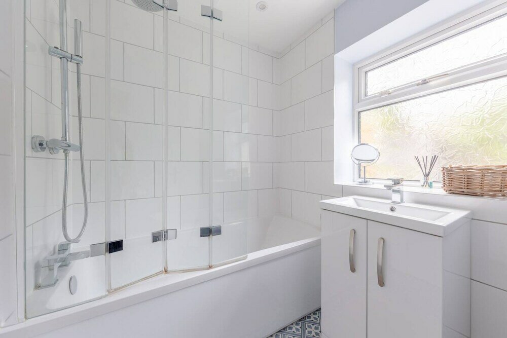 Фото Homely and Spacious 2 Bedroom House - Stratford