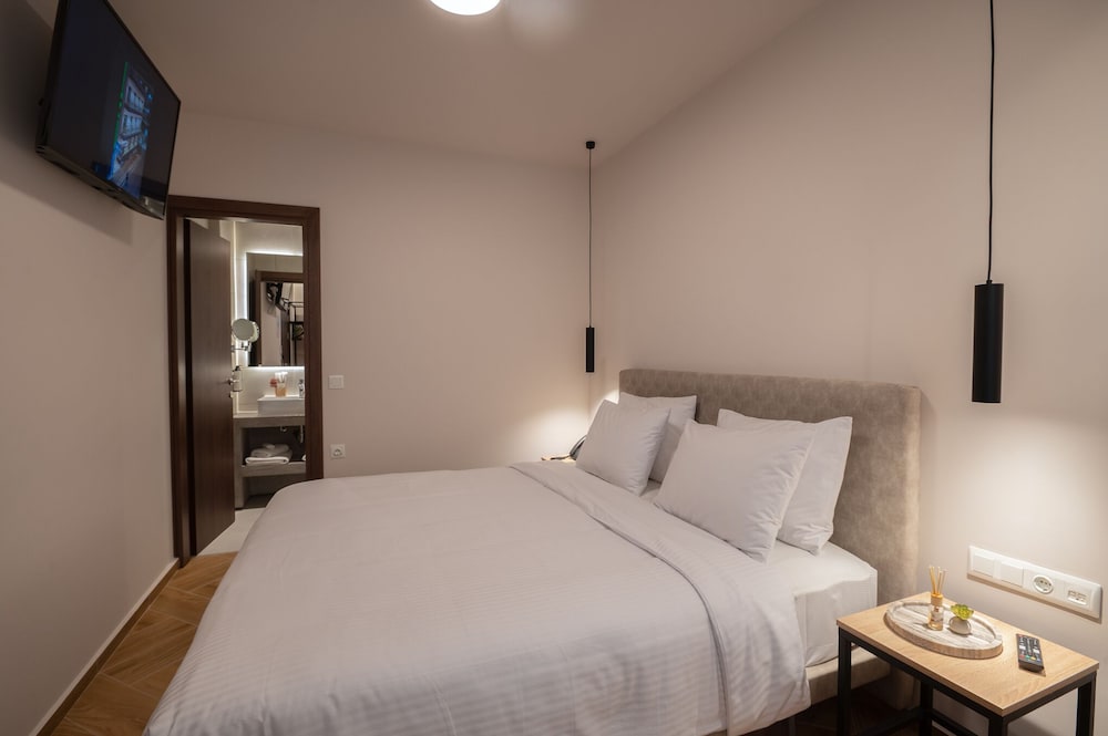 Фото Ira City Hotel