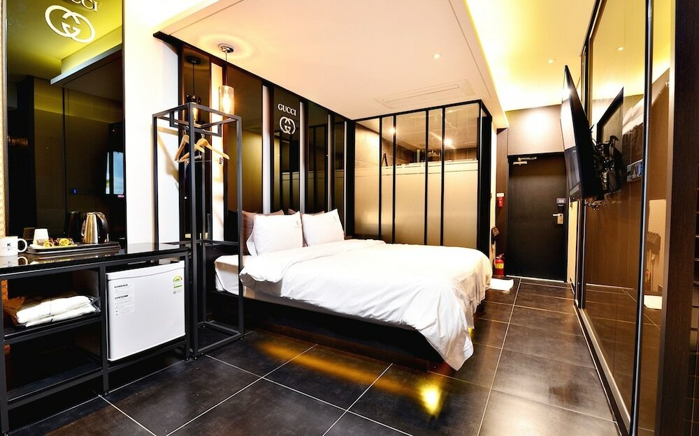 Фото Yeosu K-boutique Hotel