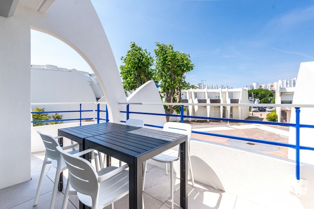 Фото My Hotel Résidences