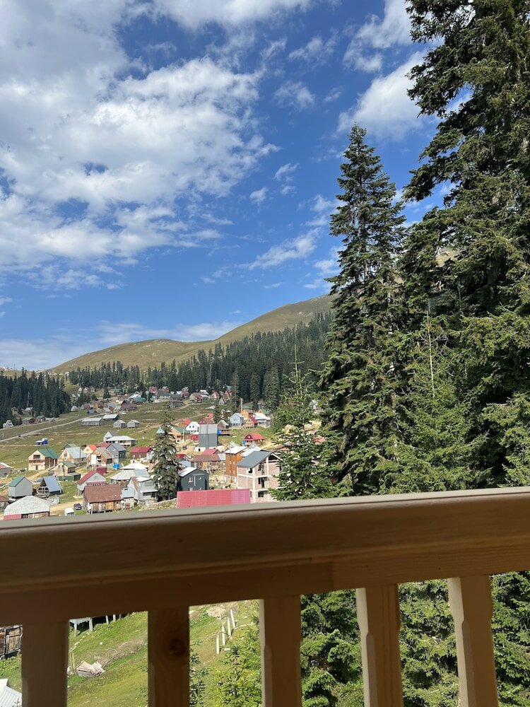 Фото Бахмаро