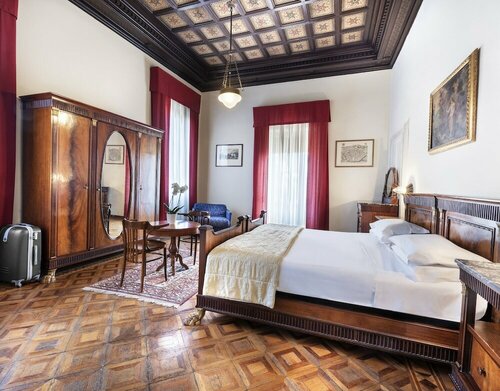 Внешний вид отеля Hotel Palace Bologna в Болонье, фото 2