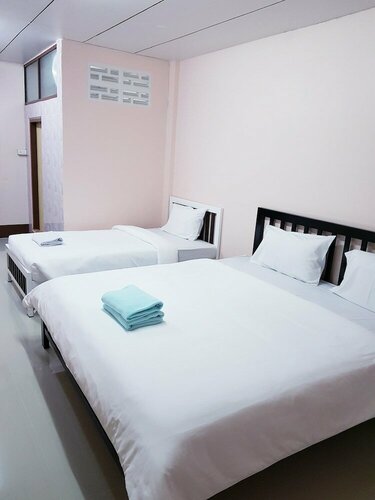 Jr Guest House
