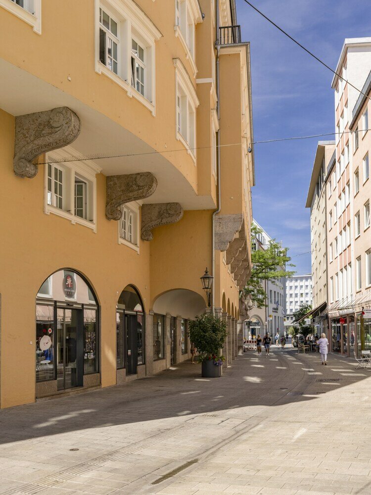 Фото Limehome Augsburg Annastraße