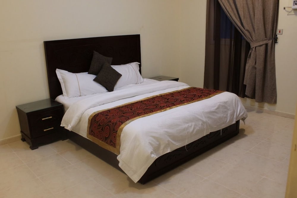 Фото Dar Al Zahib Furnished Units