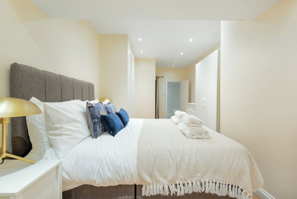 Фото Mayfair by Capital