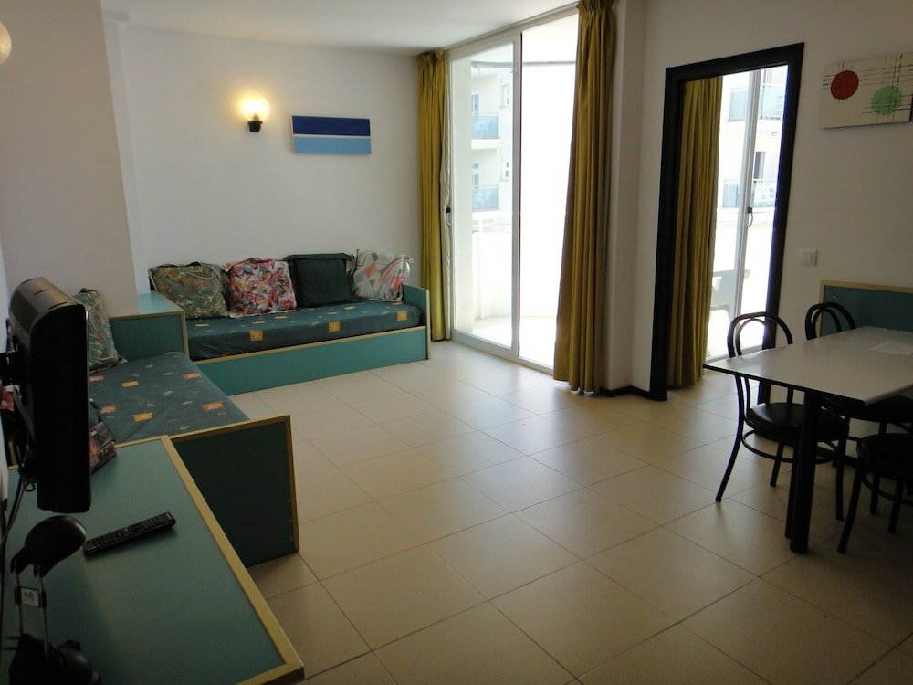 Фото Apartamentos Lloret Sun