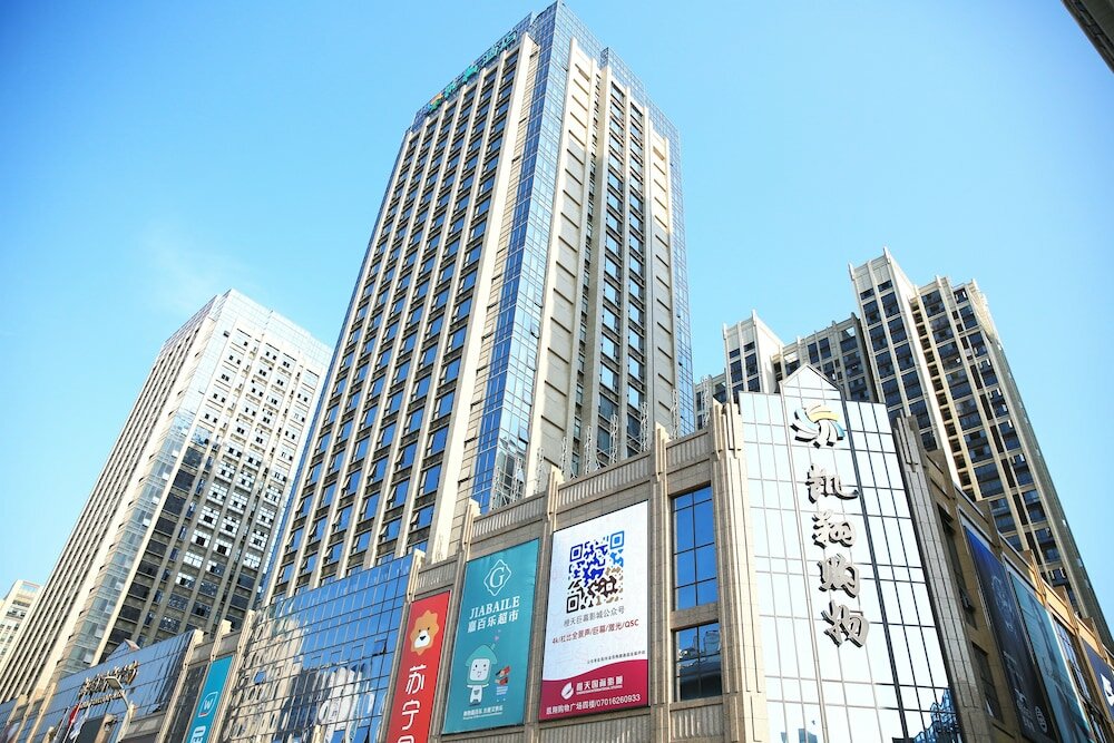 Фото отеля 1