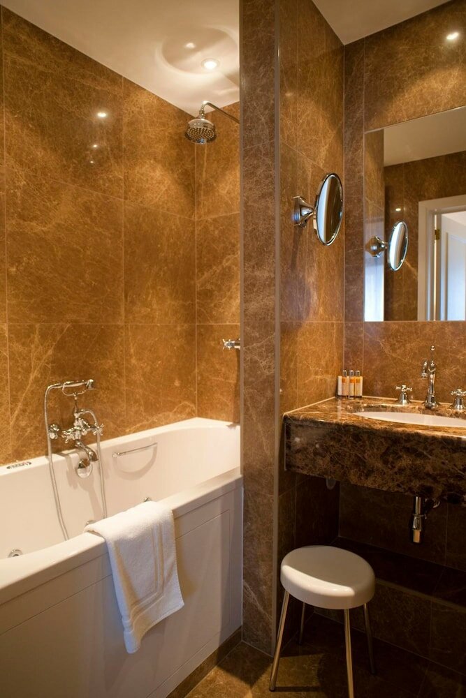 Фото Hotel Dukes' Palace Residence