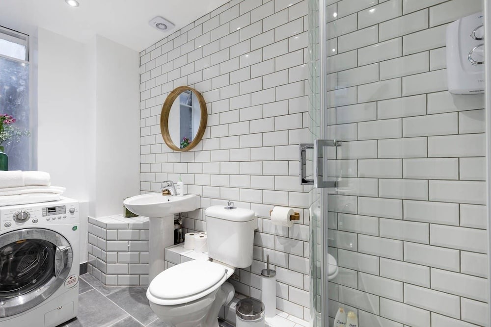 Фото Old Compton Street Apartments