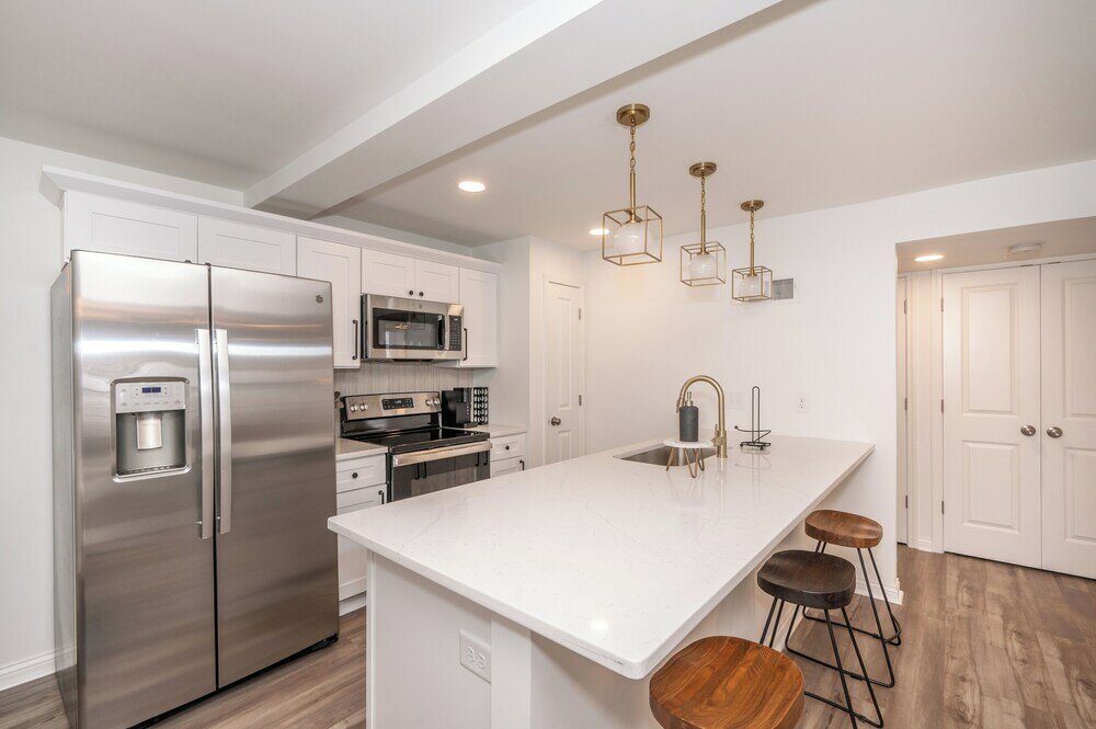 Фото Covington Charm Suites