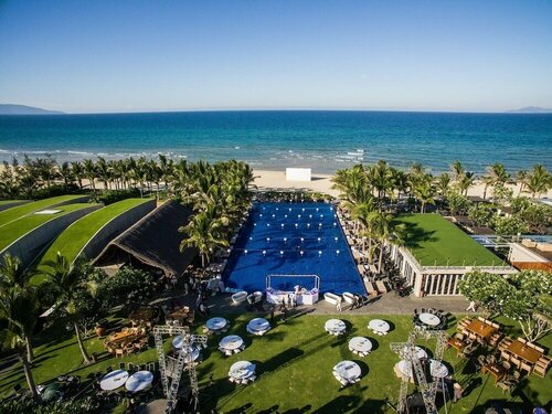 Гостиница Luxury Pool Villa Resort